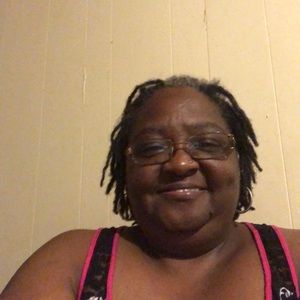 Meet your Posher, Regina